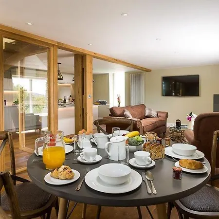 Dom wakacyjny The Old Grain Store *